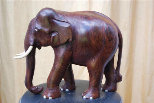 Artisanat en palissandre