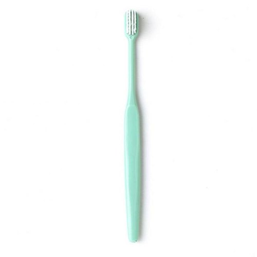 Brosses à dents en plastique